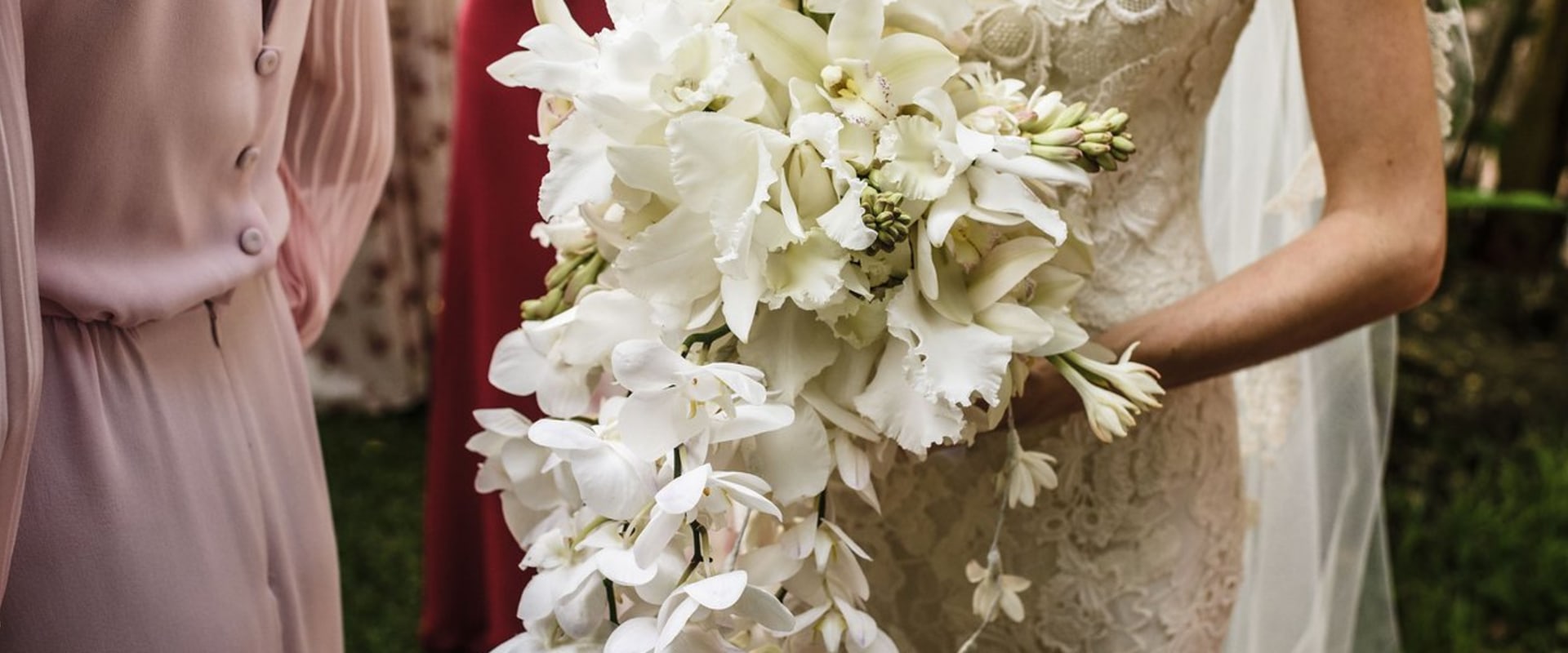 Unique Flower Arrangements for Weddings