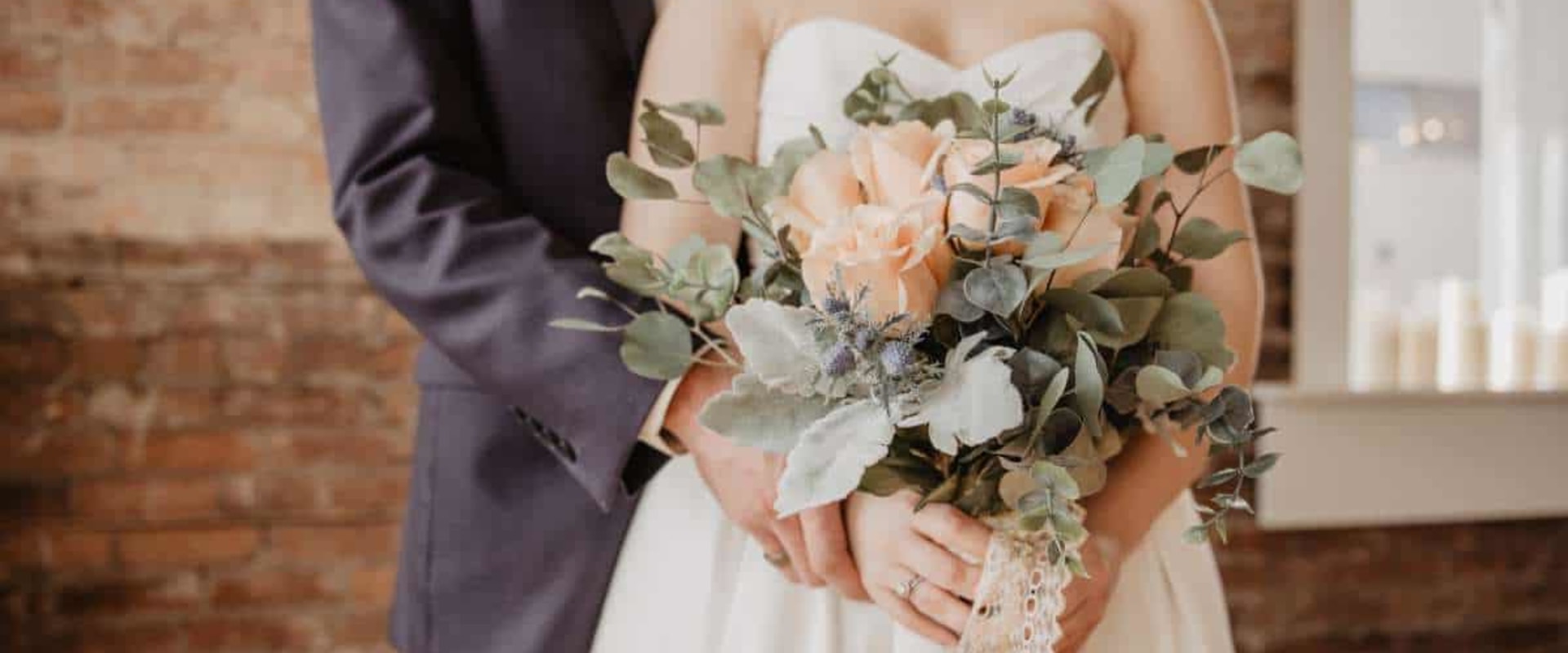 Discounts and Deals on Wedding Expenses