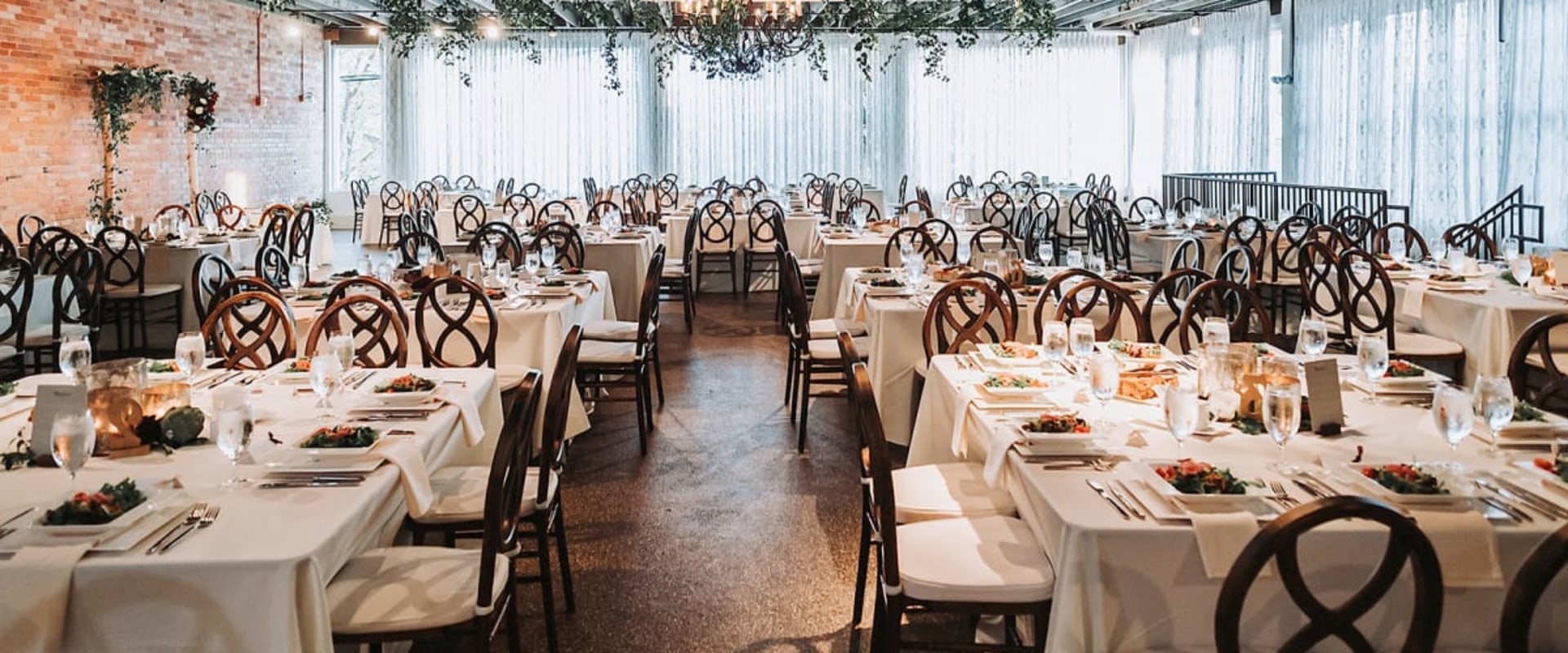 What Is Included in a Wedding Venue Rental