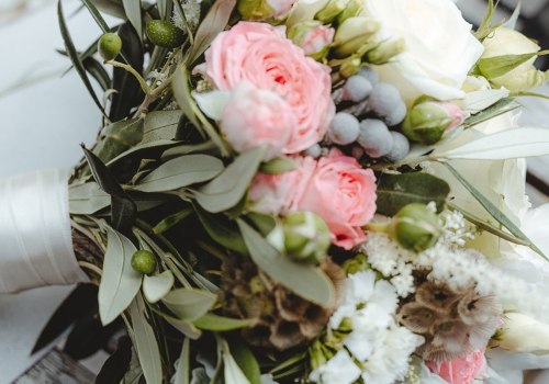 DIY Flower Arrangements for Weddings