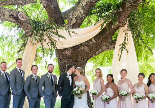 Rustic Chic Style Weddings: A Comprehensive Overview