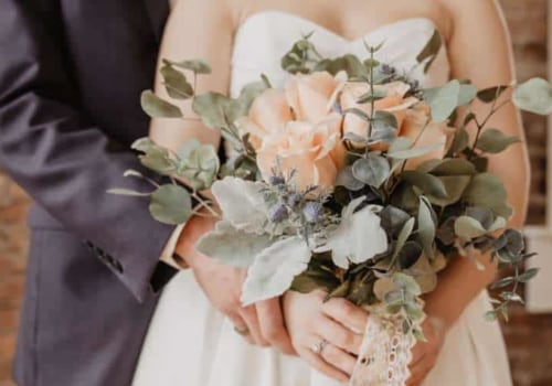 Discounts and Deals on Wedding Expenses